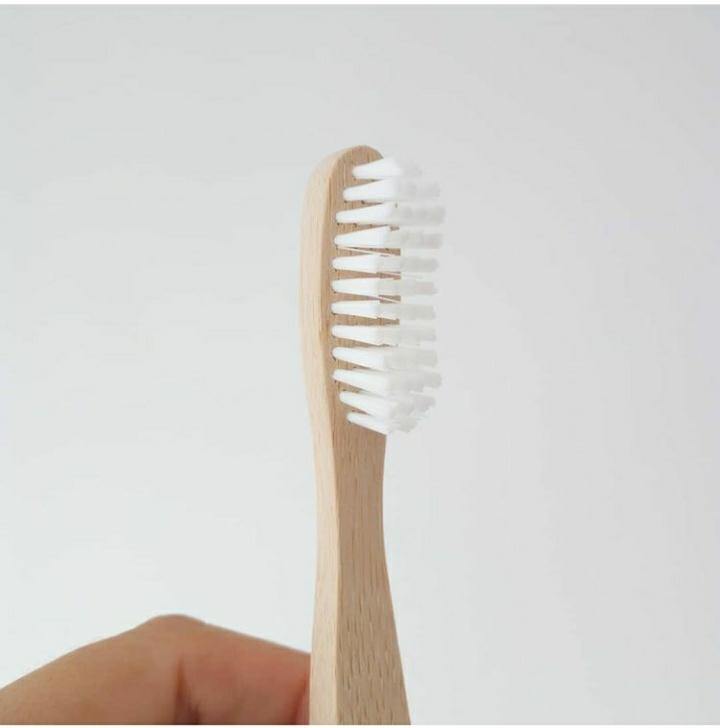 Cepillo de dientes Brush with Bamboo - Primitiva