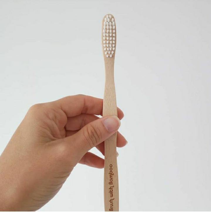 Cepillo de dientes Brush with Bamboo - Primitiva